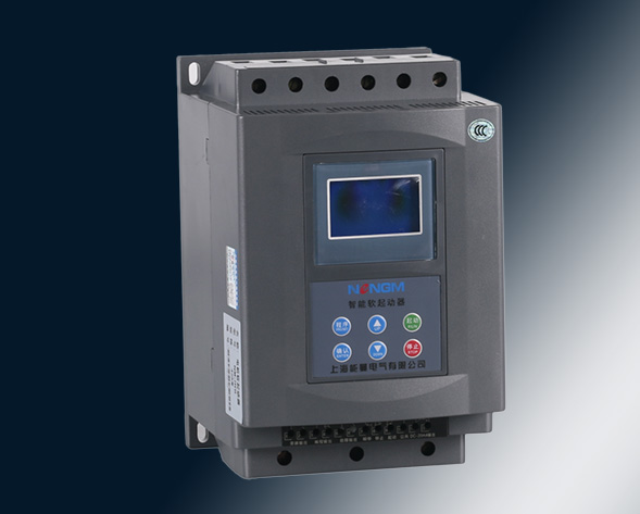 NMJR6中文顯示電機(jī)軟啟動(dòng)器采用智能化液晶中文控制；以單片機(jī)為智能中心，可控硅模塊為執(zhí)行元件對(duì)電動(dòng)機(jī)進(jìn)行全自動(dòng)控制。它適用各種負(fù)載的鼠籠型異步電動(dòng)機(jī)控制，使電…